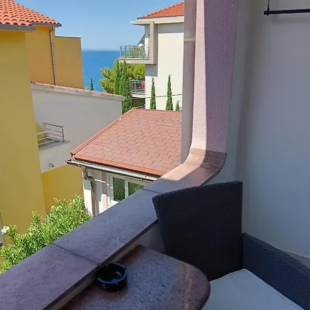 Guest house Daniel Omis