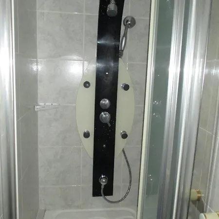 ゲストハウス Daniel